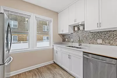 3855 E Layton Ave, Cudahy, WI 53110 - Photo 8