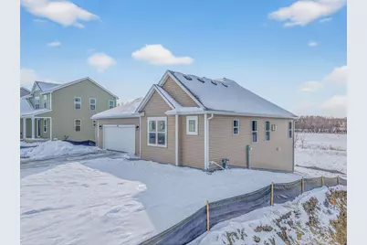 680  Stonefield Ln, Whitewater, WI 53190 - Photo 2