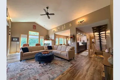 485  Whispering Springs Dr, Fond du Lac, WI 54937 - Photo 8