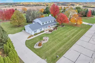 909 Country Club Ln, Fond du Lac, WI 54935 - Photo 60