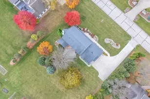 909 Country Club Ln, Fond du Lac, WI 54935 - Photo 58