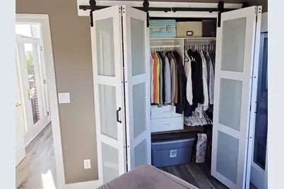 1515 N Van Buren St #510, Milwaukee, WI 53202 - Photo 38