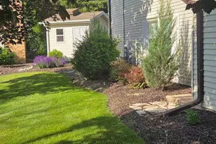 323 Riverview Dr, Delafield, WI 53018 - Photo 34