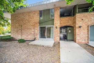 4117 W Rivers Edge Cir, Brown Deer, WI 53209 - Photo 2