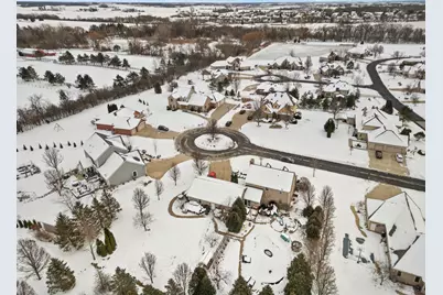 145  Victoria Cir, Racine, WI 53182 - Photo 72