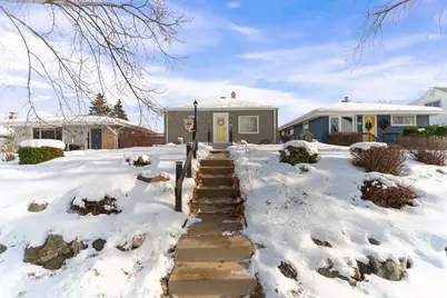 4654 S 48th St, Greenfield, WI 53220 - Photo 2