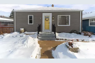 4654 S 48th St, Greenfield, WI 53220 - Photo 1