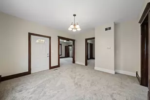 208 W Chestnut St, Burlington, WI 53105 - Photo 6