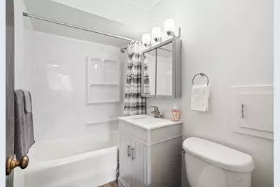 3147 S 18th St, Milwaukee, WI 53215 - Photo 8