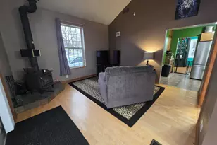 814 N Main St, Hartford, WI 53027 - Photo 6