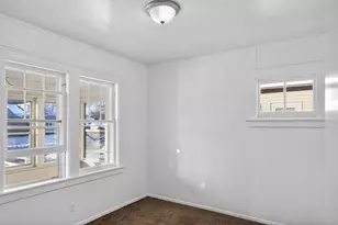 1110 S 85th St, West Allis, WI 53214 - Photo 8