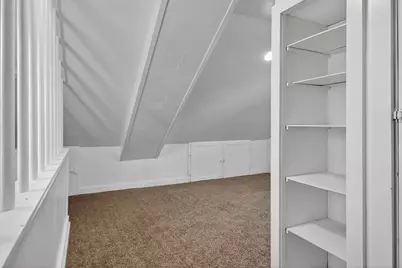 1110 S 85th St, West Allis, WI 53214 - Photo 16