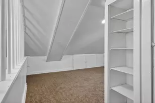 1110 S 85th St, West Allis, WI 53214 - Photo 16