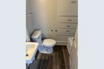 1509 N 8th St #A/Upper, Sheboygan, WI 53081 - Photo 6