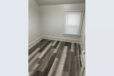 1509 N 8th St #A/Upper, Sheboygan, WI 53081 - Photo 4