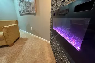 8621 W Lisbon Ave, Milwaukee, WI 53222 - Photo 16