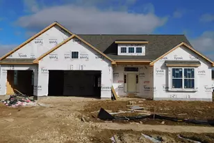 708 N Sparrow Wy, Grafton, WI 53024 - Photo 1