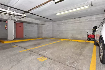 1600 W Green Tree Rd #A 101, Glendale, WI 53209 - Photo 24