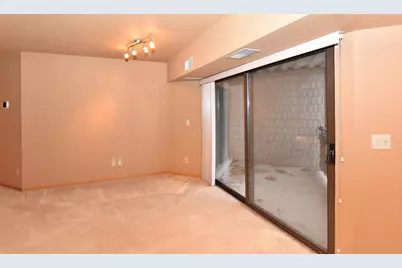 1600 W Green Tree Rd #A 101, Glendale, WI 53209 - Photo 12