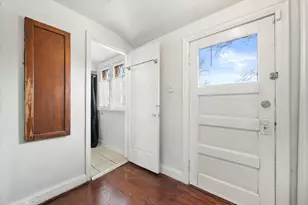 6218 N 105th St, Milwaukee, WI 53225 - Photo 14