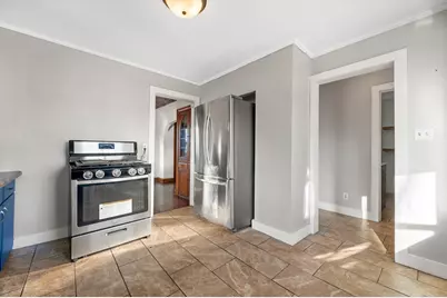 6218 N 105th St, Milwaukee, WI 53225 - Photo 12