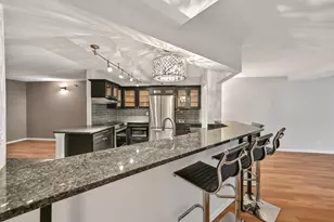 270 E Highland Ave, Milwaukee, WI 53202 - Photo 8