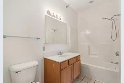 6995 S Riverwood Blvd #A05, Franklin, WI 53132 - Photo 20