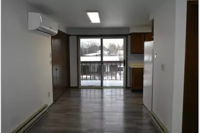 215 S 11th St #B, Oostburg, WI 53070 - Photo 6