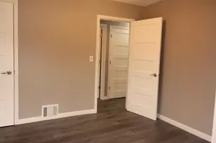 3749 S 48th St, Milwaukee, WI 53220 - Photo 8