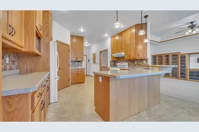 3011  Rolling Hills Dr, Newton, WI 54220 - Photo 6