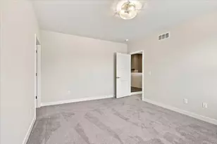18925 Eagle Dr, Brookfield, WI 53045 - Photo 24