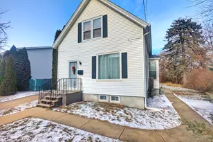 1700 43rd St, Kenosha, WI 53140 - Photo 1