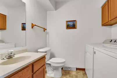 10320 W Whitnall Edge Cir #A, Franklin, WI 53132 - Photo 12