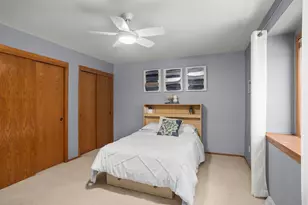20960 Coventry Dr, Brookfield, WI 53045 - Photo 24