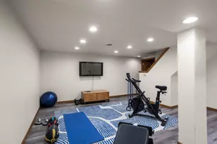 20960 Coventry Dr, Brookfield, WI 53045 - Photo 42