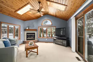 20960 Coventry Dr, Brookfield, WI 53045 - Photo 12