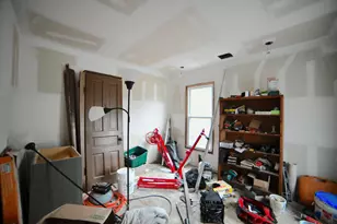 1122 W Wright St, Milwaukee, WI 53206 - Photo 6