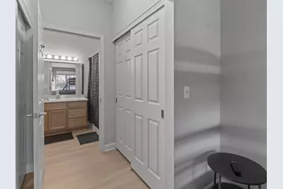 213 S Main St #205, Thiensville, WI 53092 - Photo 12