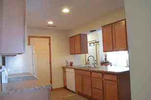 2635 Edgewood Dr, Beloit, WI 53511 - Photo 8