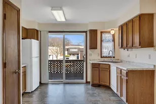 3447 Linbridge Ct, La Crosse, WI 54601 - Photo 4