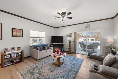 116  Four Seasons Ln, Kewaskum, WI 53040 - Photo 12