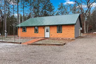 n9751 Parkway Rd, Stephenson, WI 54114 - Photo 2