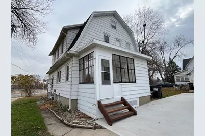 99  Robert St, Fort Atkinson, WI 53538 - Photo 2