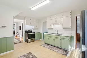 602 N Main St, Hartford, WI 53027 - Photo 14