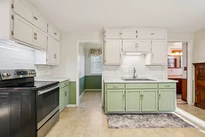 602 N Main St, Hartford, WI 53027 - Photo 16