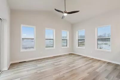 2491  Boulder Dr, Slinger, WI 53086 - Photo 10