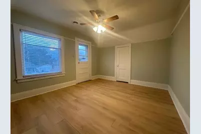 4613  21st Ave #Upper, Kenosha, WI 53140 - Photo 8