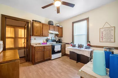 1047 W Washington St, West Bend, WI 53095 - Photo 4