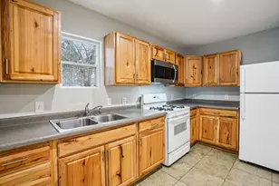 W1019 Narcissus Rd, Bloomfield, WI 53128 - Photo 8