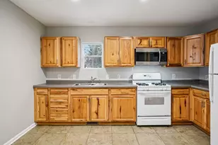 W1019 Narcissus Rd, Bloomfield, WI 53128 - Photo 4